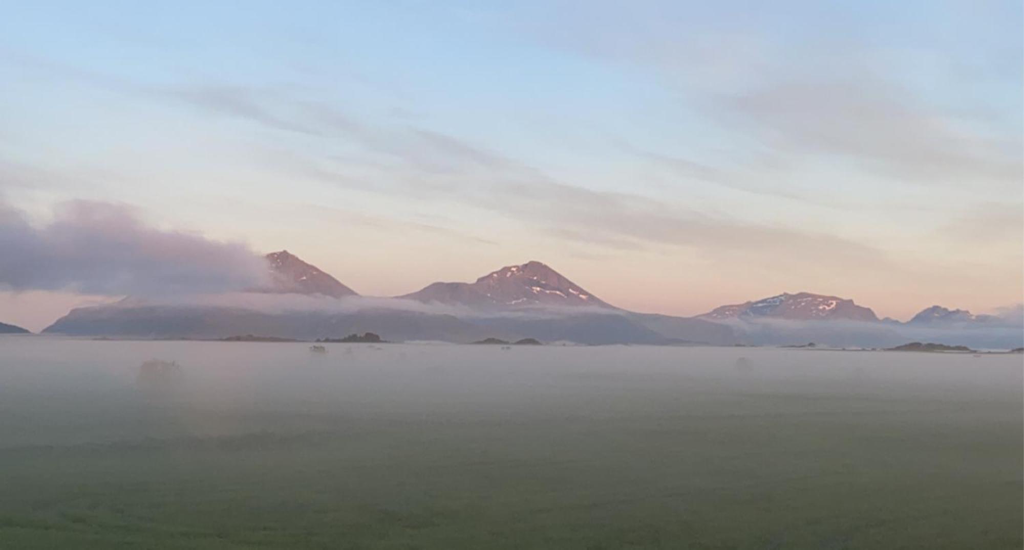 Saupstad  Unique Barnhouse In Amazing Gimsoy In Lofoten מראה חיצוני תמונה