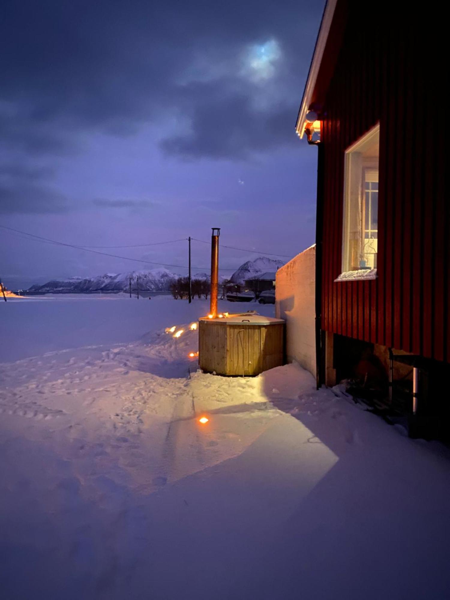 Saupstad  Unique Barnhouse In Amazing Gimsoy In Lofoten מראה חיצוני תמונה